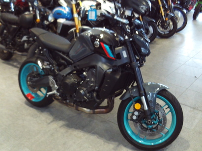 YAMAHA MT09A